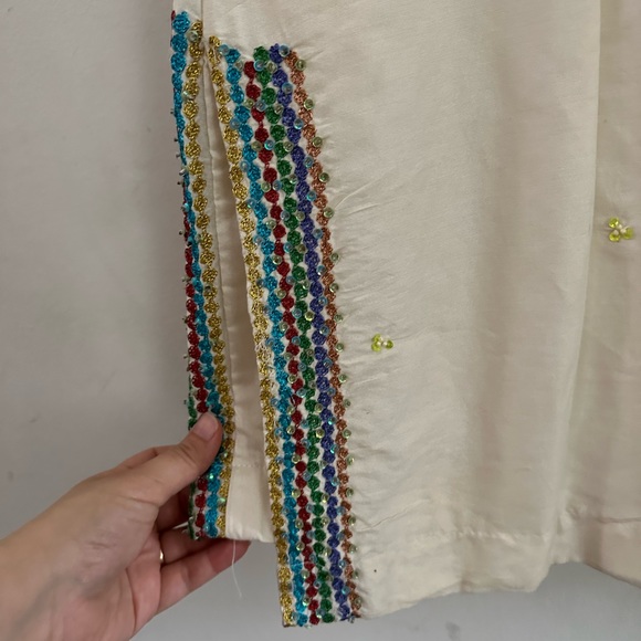 Embellished Kaftan - Picture 5 of 8